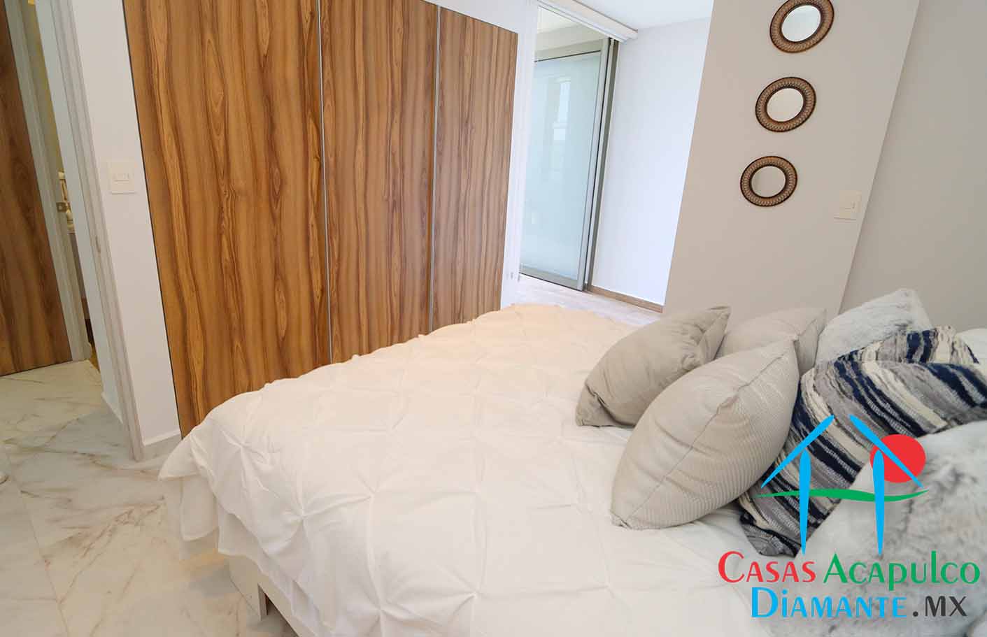 The One Life Central - Recámara principal 2